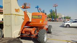 JLG 800AJ Articulated boom lift Diesel 26,38m