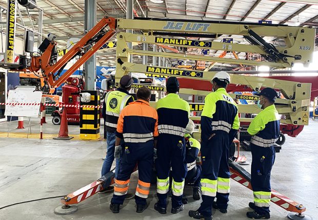 IPAF Training Course by Manlift