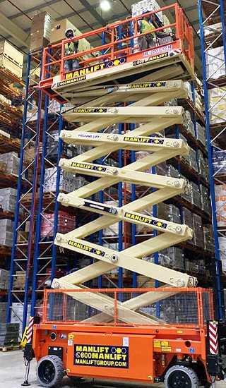 Logistics and warehousing solutions by Manlift